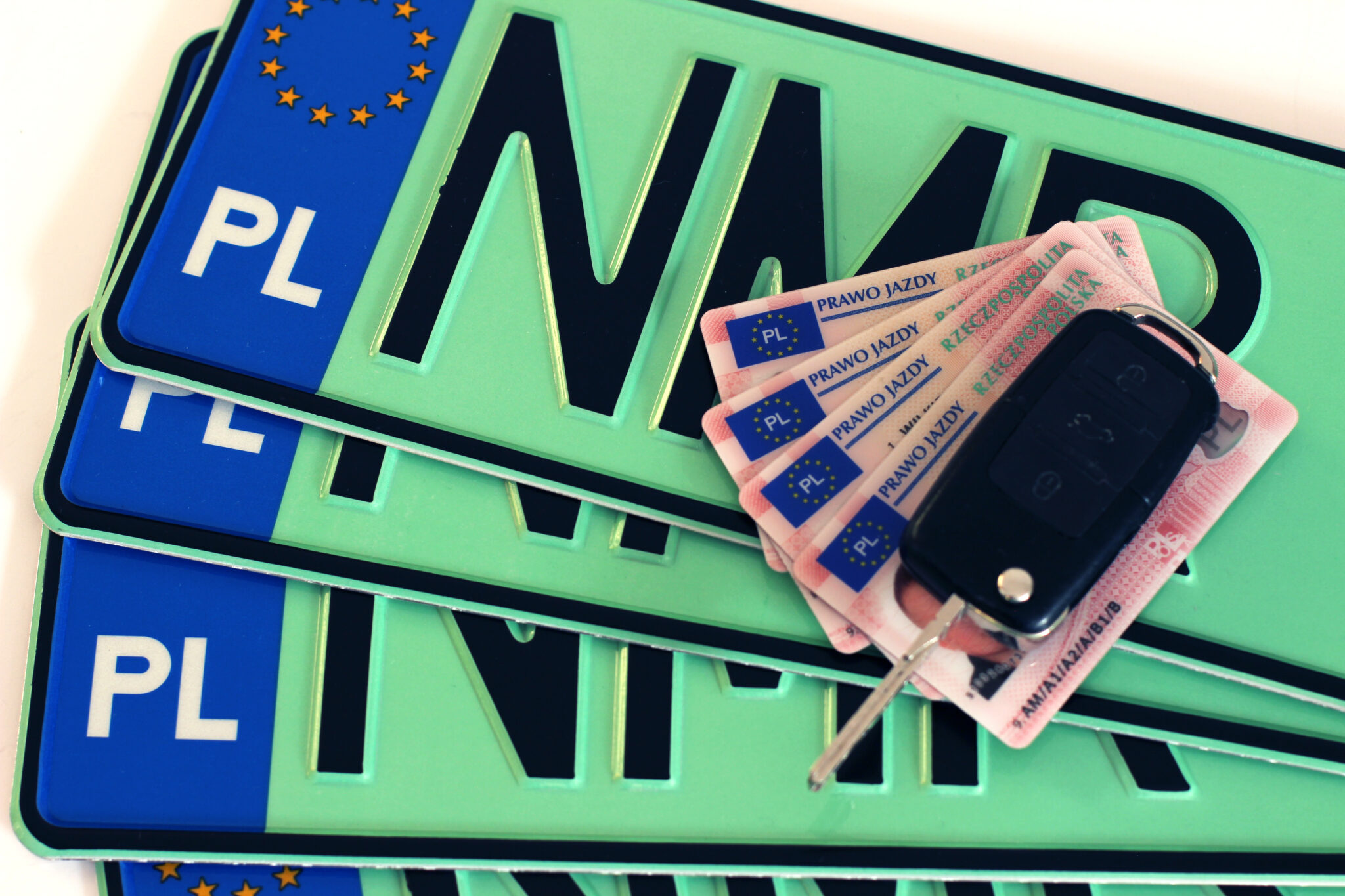 Ile trwa wyrobienie tymczasowych tablic rejestracyjnych?